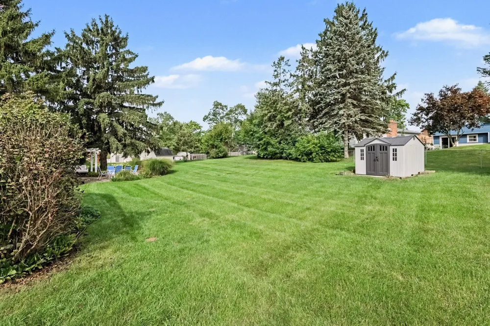 127 Sheffield Road Battle Creek, MI 49015