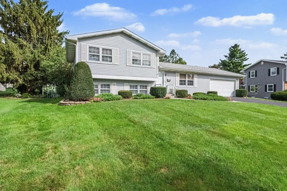 127 Sheffield Road Battle Creek, MI 49015
