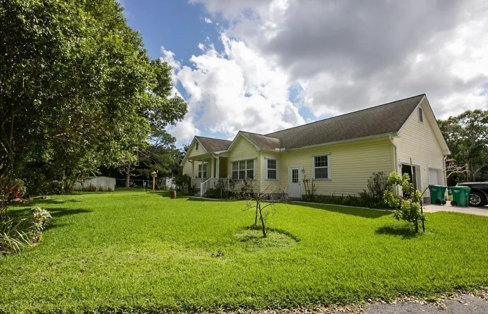 3162 DAME ROAD Fort Pierce, FL 34981