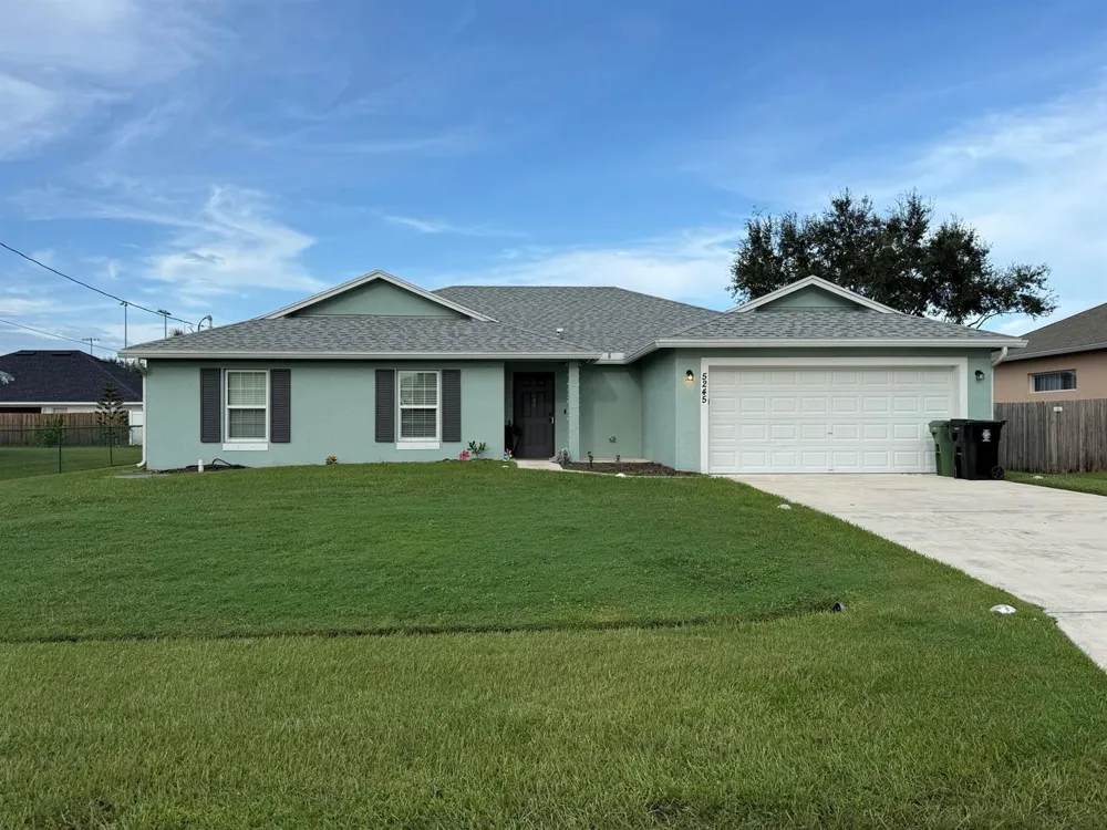 5245 NW GAMMA STREET Port St. Lucie, FL 34986