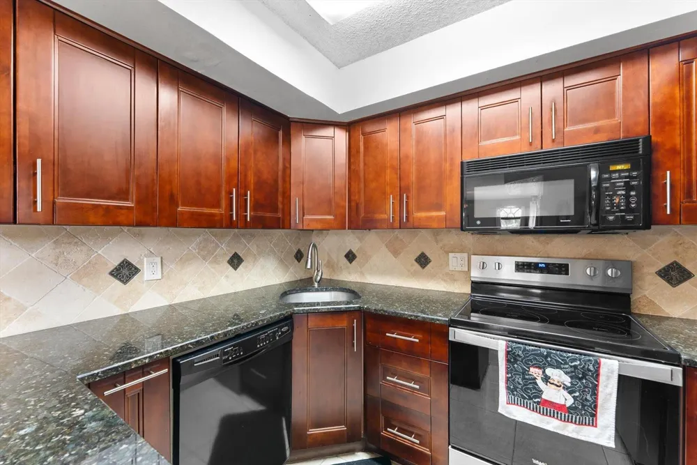 4240 Village Drive #D Delray Beach, FL 33445