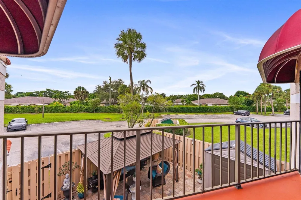 4240 Village Drive #D Delray Beach, FL 33445