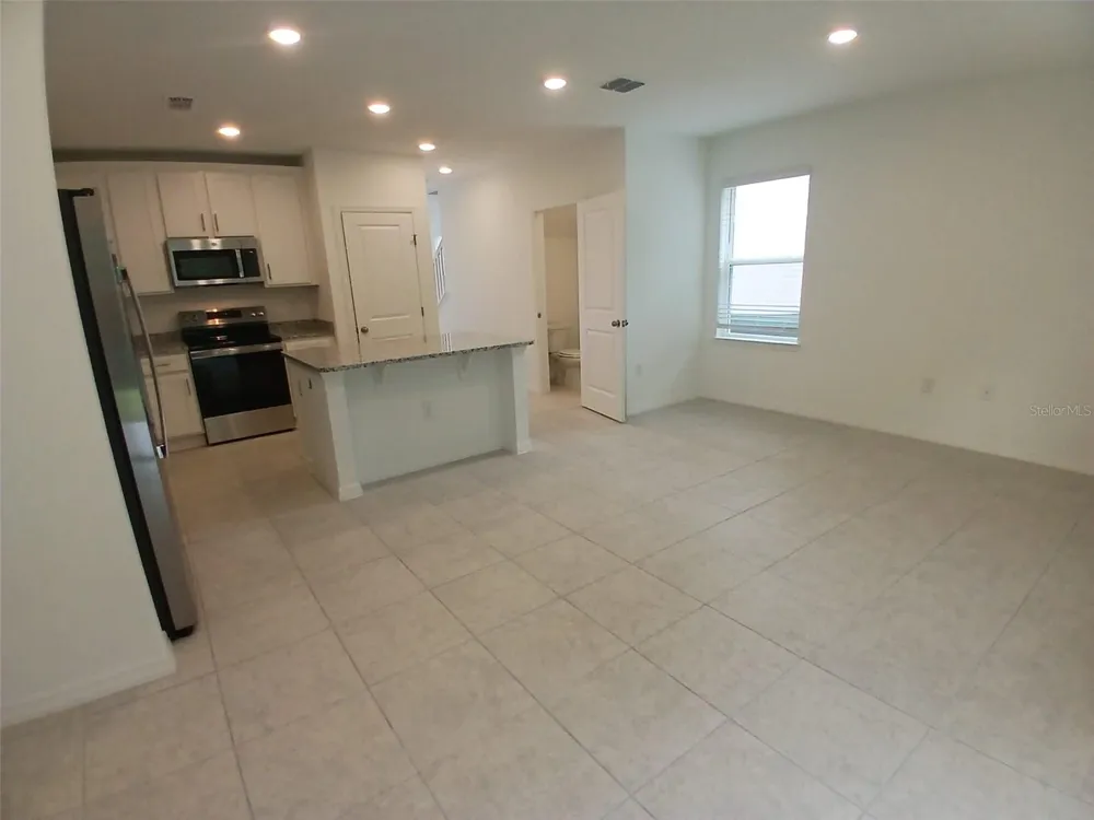 1826 FAN PALM DRIVE Davenport, FL 33897
