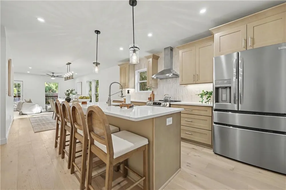 371 5th Street NE Atlanta, GA 30308