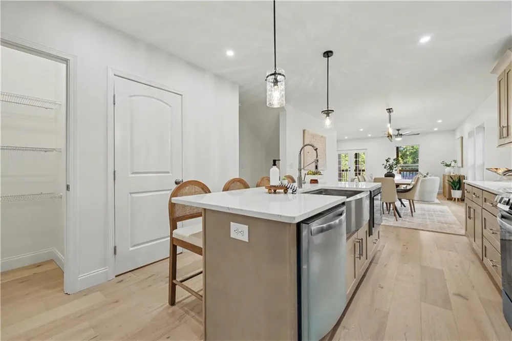 371 5th Street NE Atlanta, GA 30308