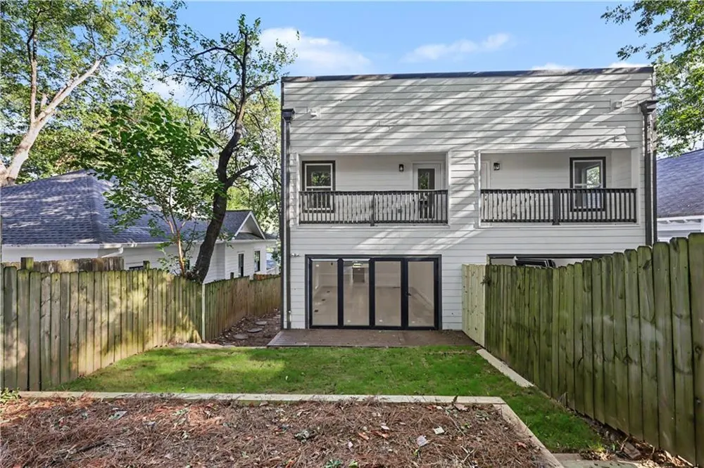371 5th Street NE Atlanta, GA 30308