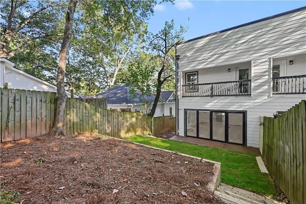 371 5th Street NE Atlanta, GA 30308