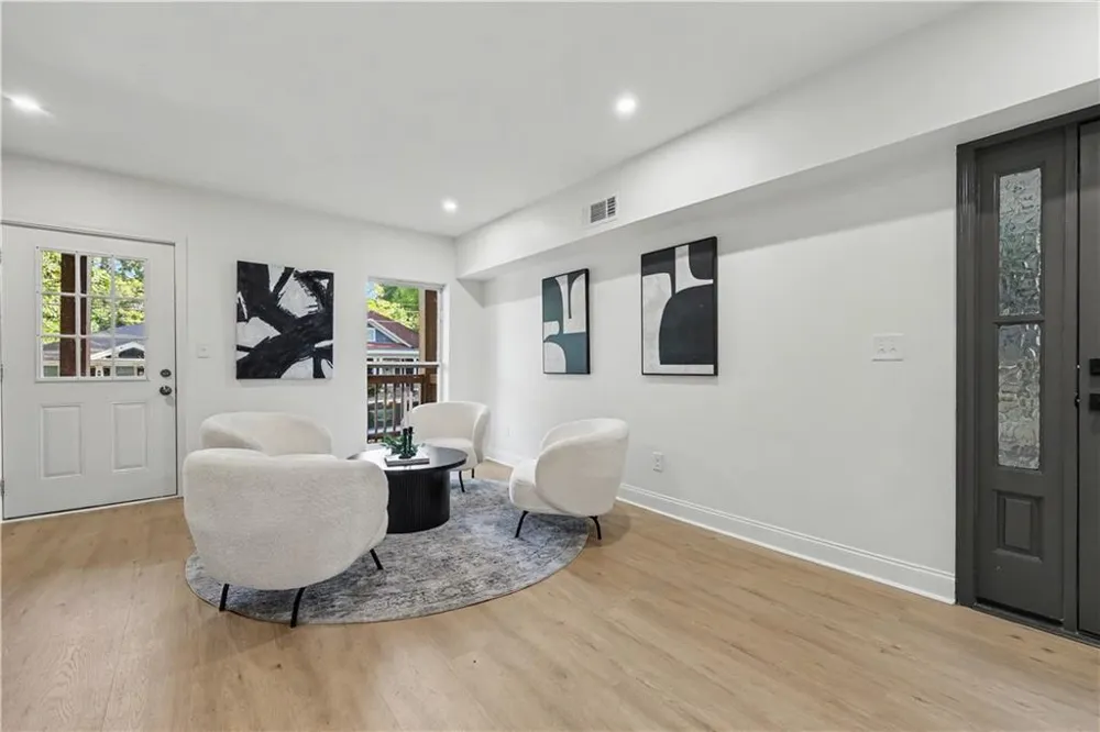 371 5th Street NE Atlanta, GA 30308