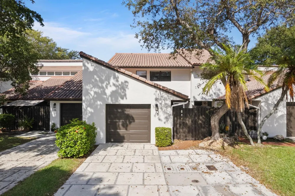 6850 NW 2ND AVENUE #16 Boca Raton, FL 33487