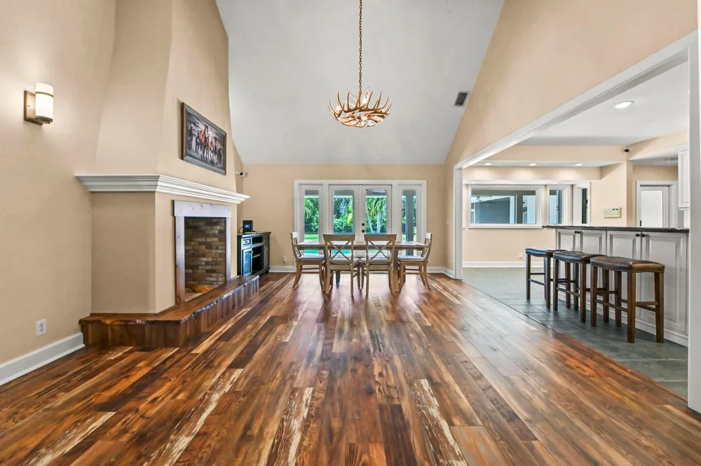 5703 Lago Del Sol Drive Lake Worth, FL 33449