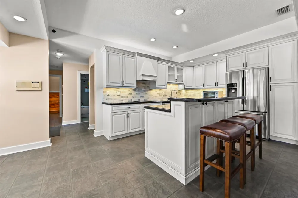 5703 Lago Del Sol Drive Lake Worth, FL 33449