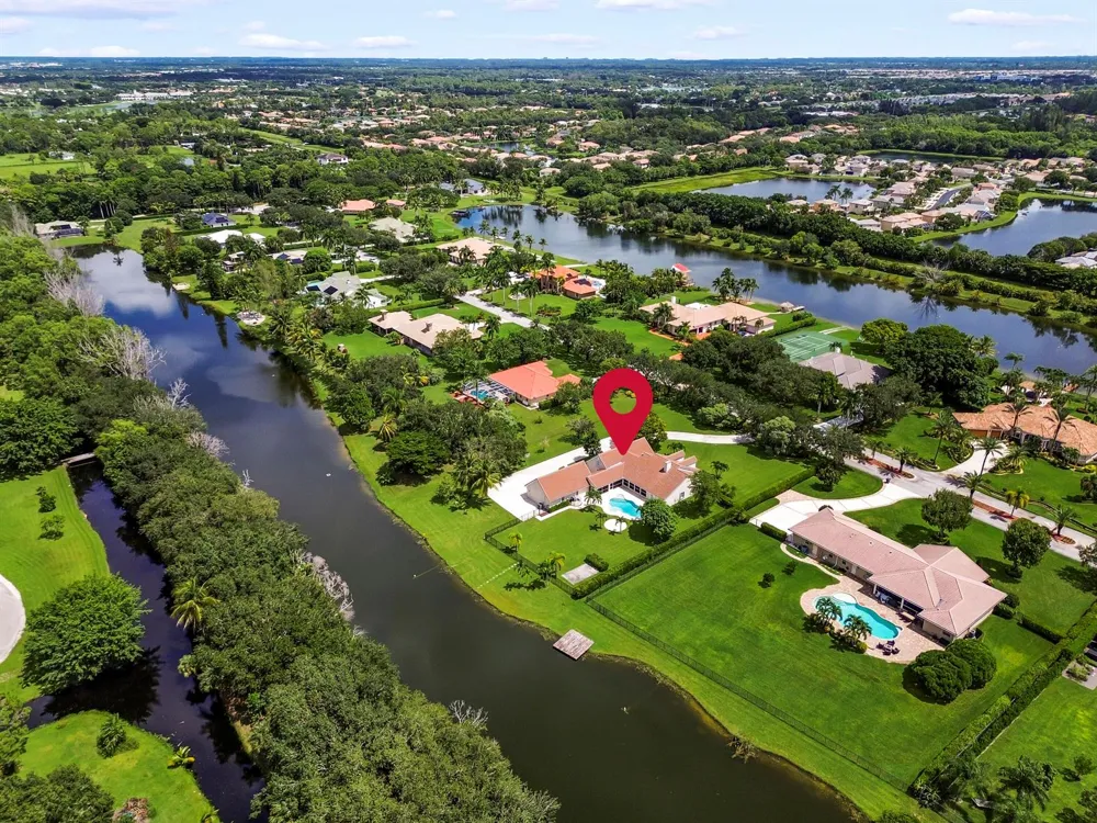 5703 Lago Del Sol Drive Lake Worth, FL 33449