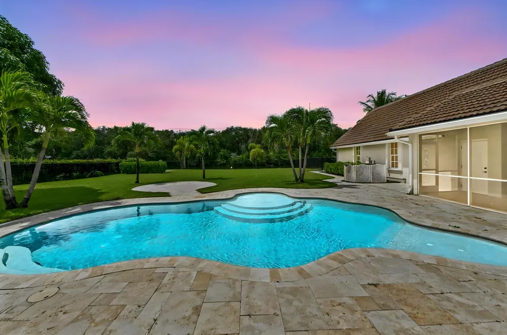 5703 Lago Del Sol Drive Lake Worth, FL 33449