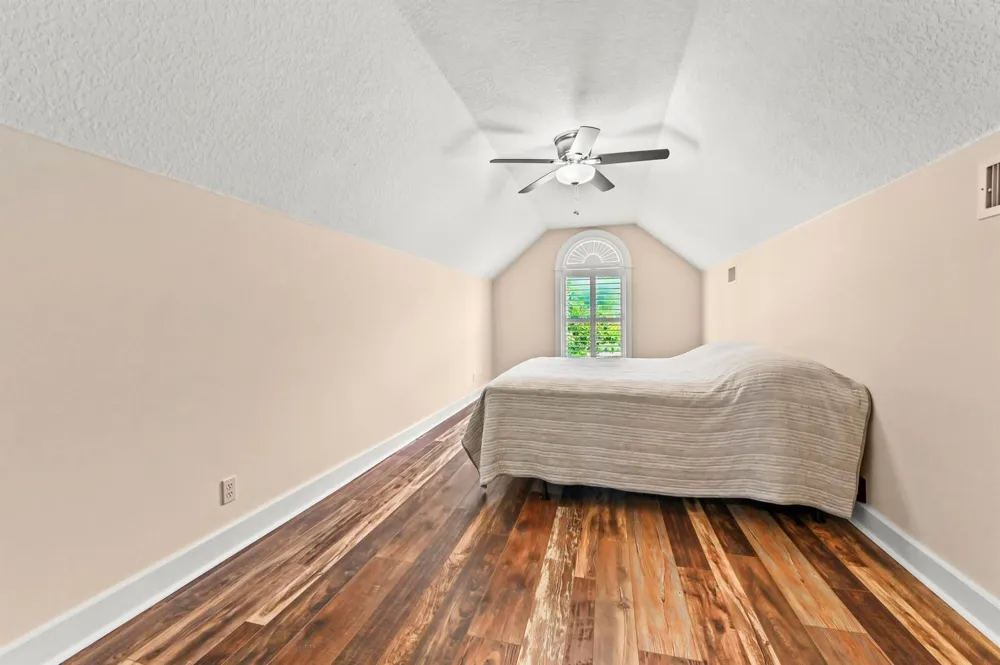 5703 Lago Del Sol Drive Lake Worth, FL 33449