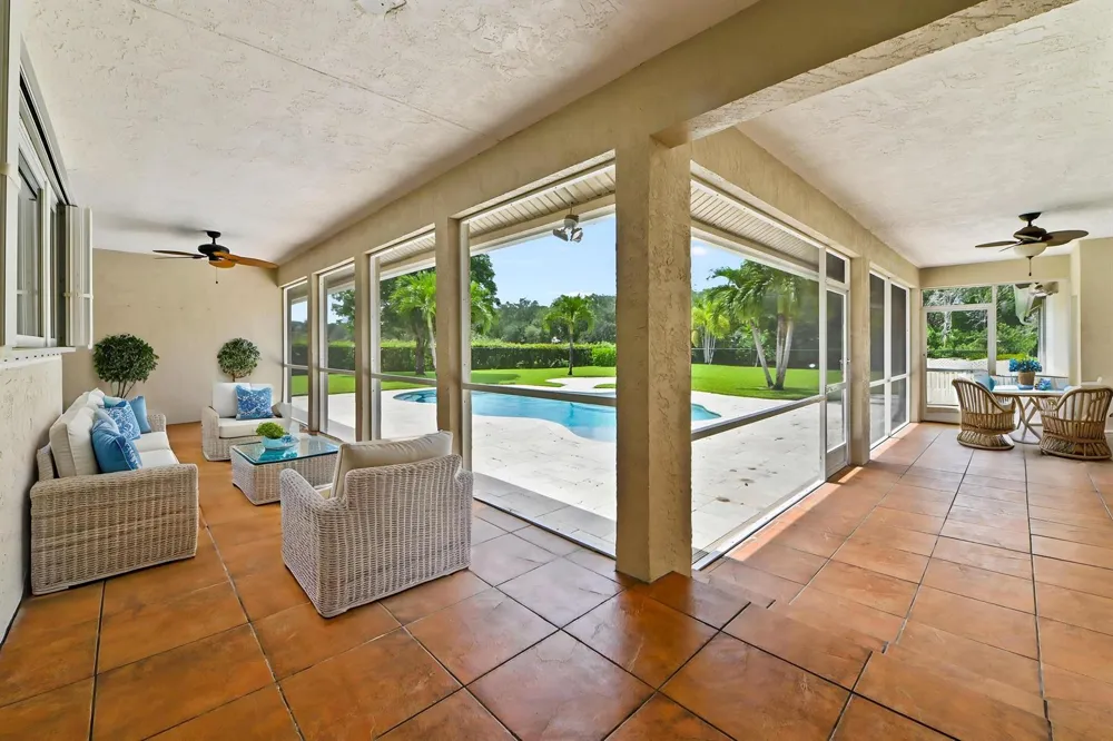 5703 Lago Del Sol Drive Lake Worth, FL 33449