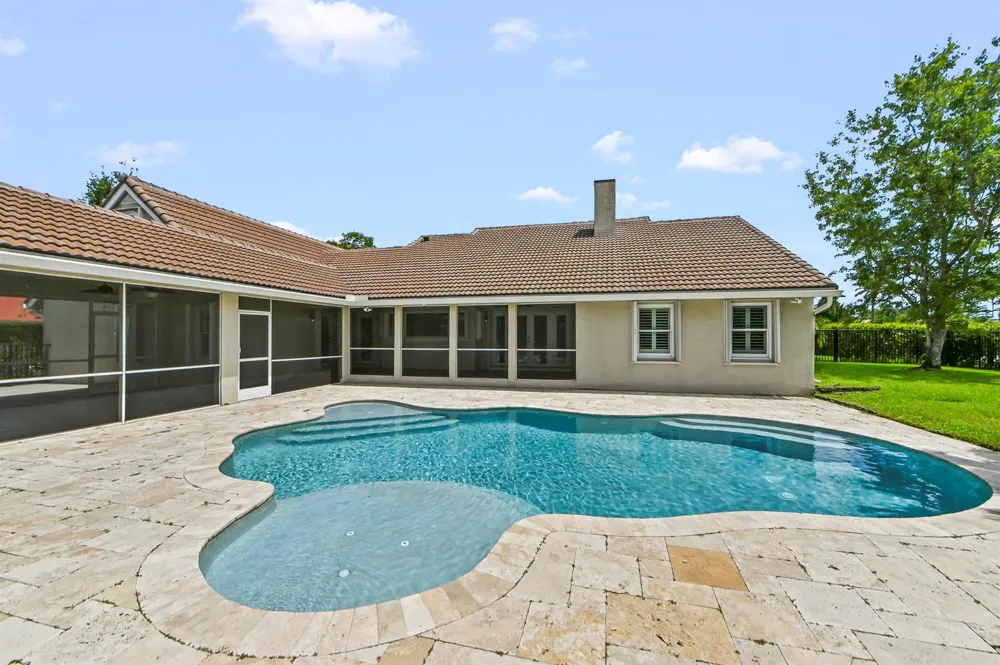 5703 Lago Del Sol Drive Lake Worth, FL 33449