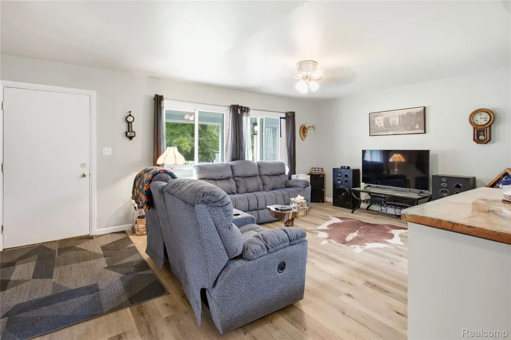 4945 Miller Road Scio Township, MI 48103