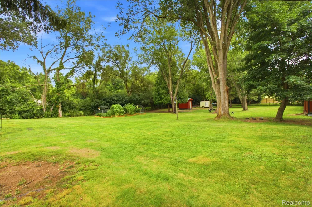 4945 Miller Road Scio Township, MI 48103