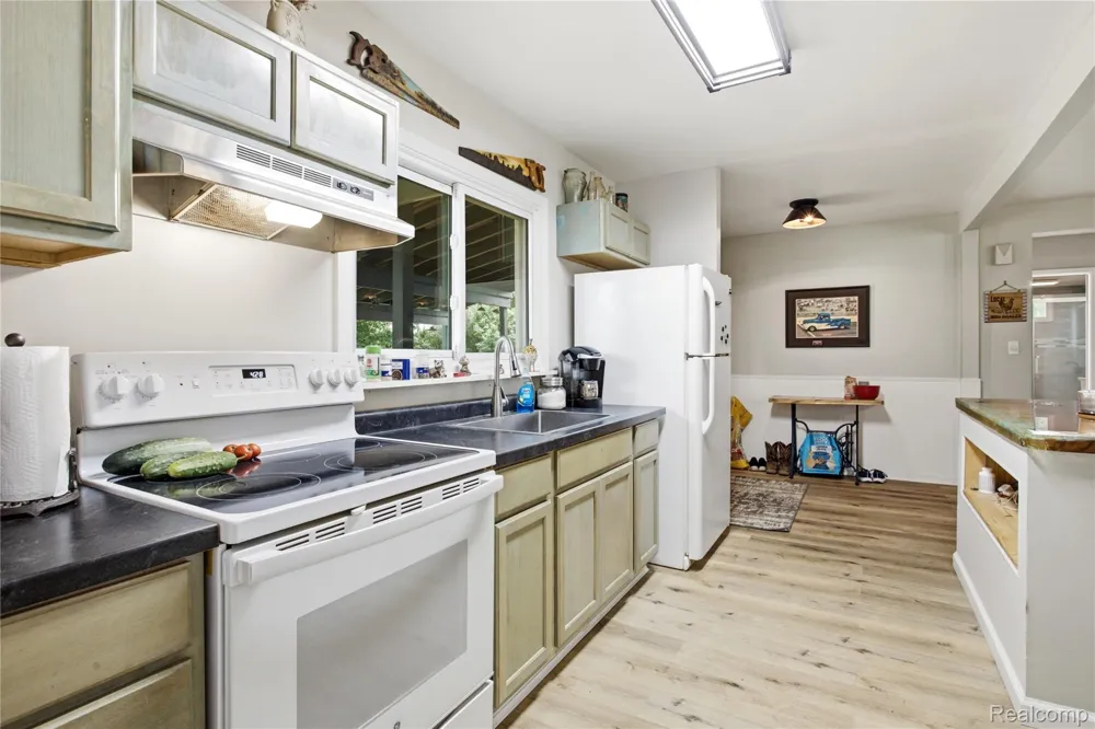 4945 Miller Road Scio Township, MI 48103