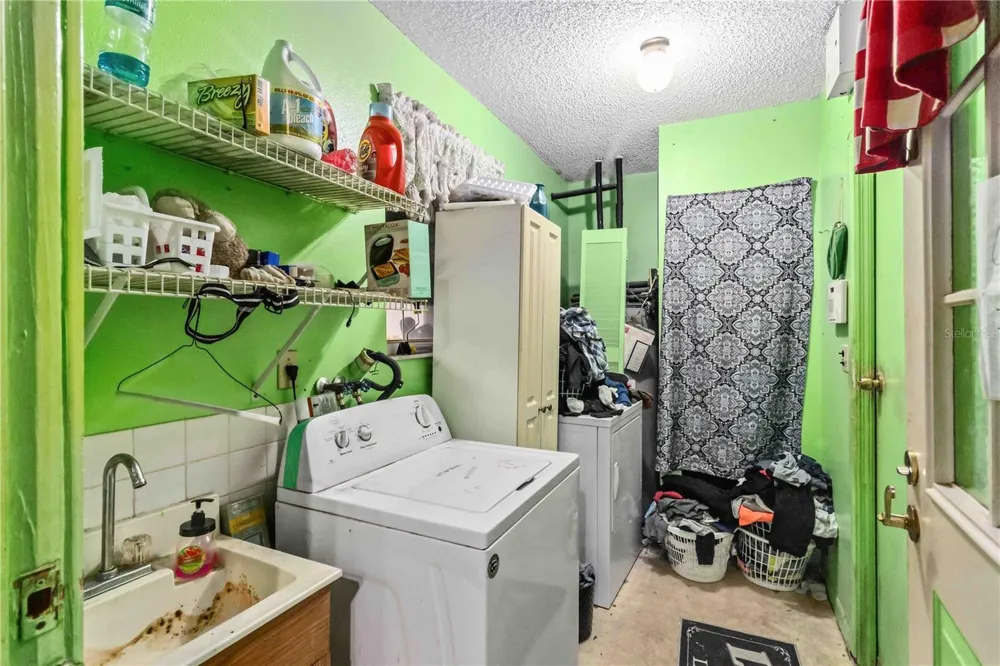 1505 1ST AVENUE E Palmetto, FL 34221