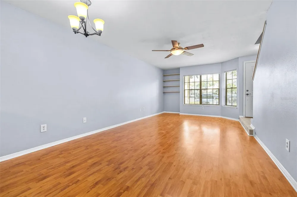 5100 BURCHETTE ROAD #4102 Tampa, FL 33647