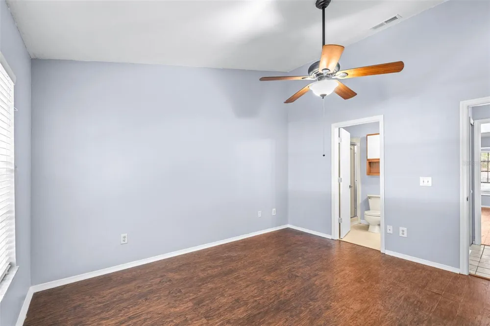 5100 BURCHETTE ROAD #4102 Tampa, FL 33647