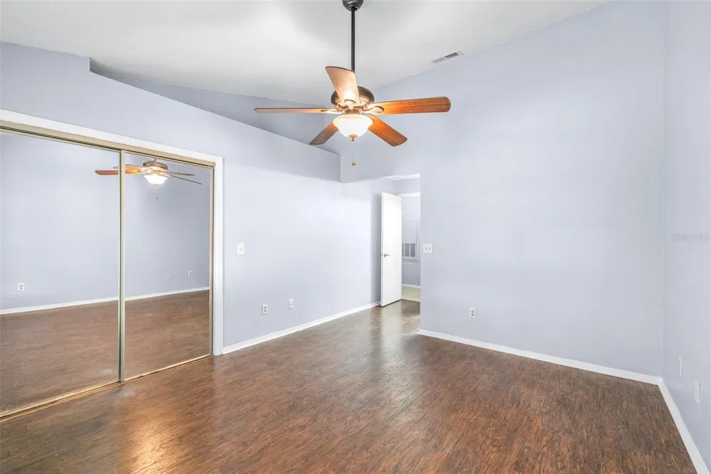 5100 BURCHETTE ROAD #4102 Tampa, FL 33647