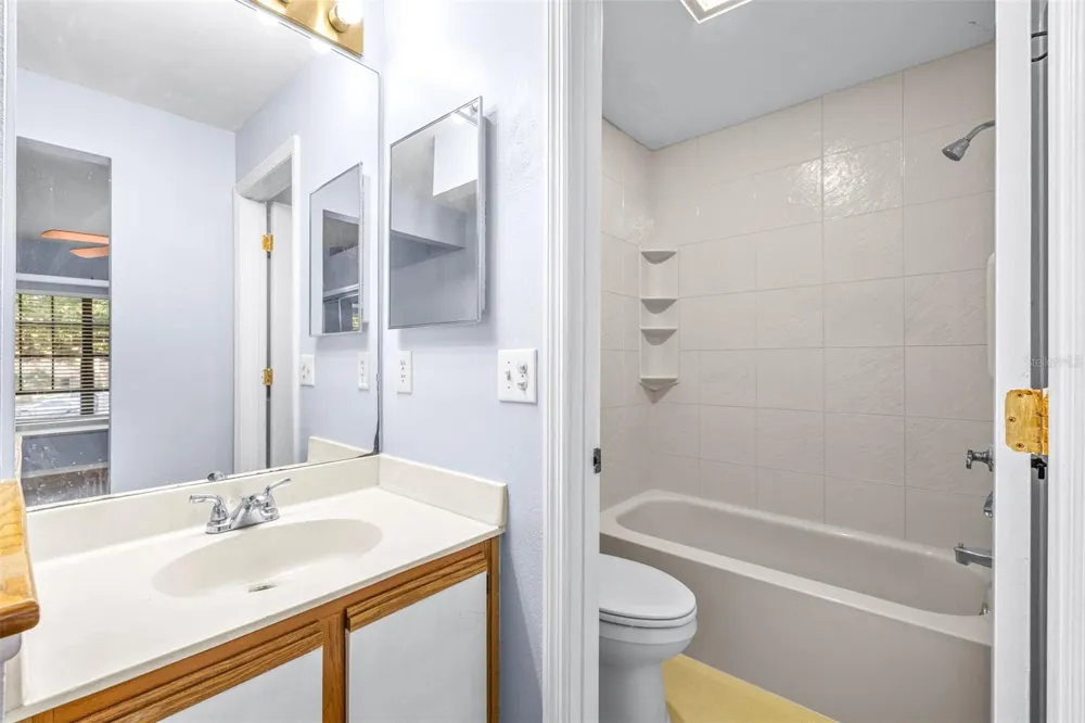 5100 BURCHETTE ROAD #4102 Tampa, FL 33647