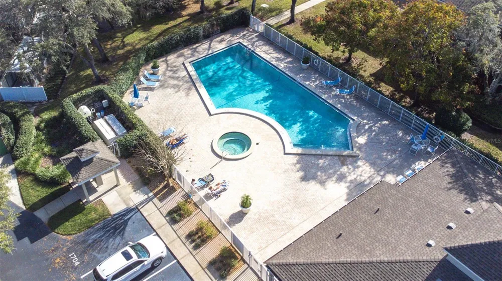 5100 BURCHETTE ROAD #4102 Tampa, FL 33647