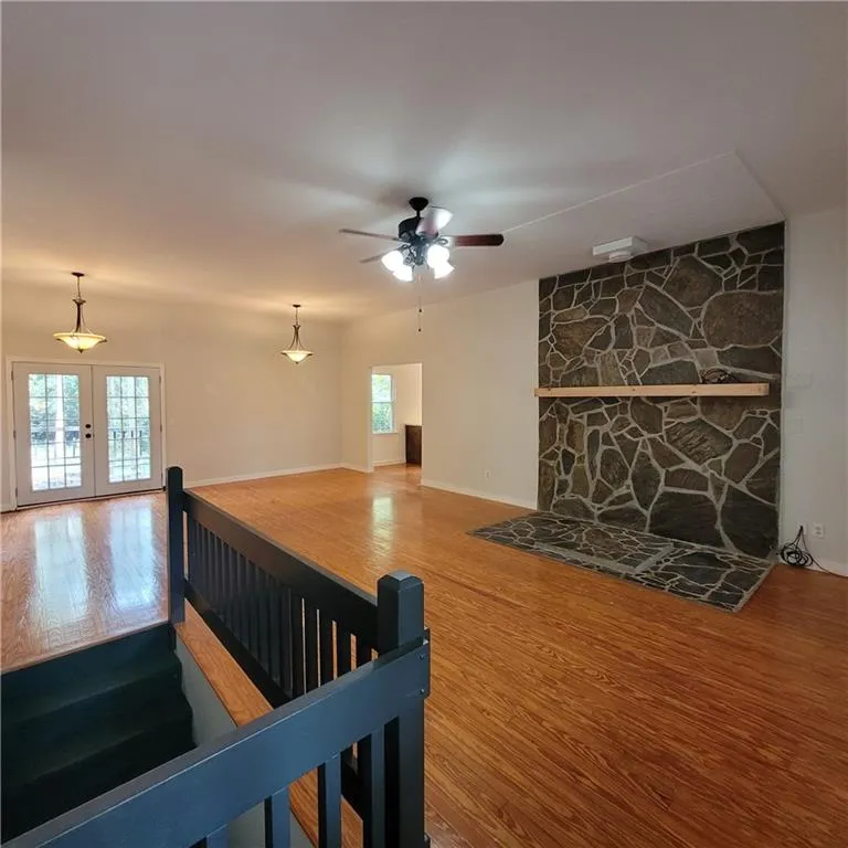 140 Byers Street Waleska, GA 30183
