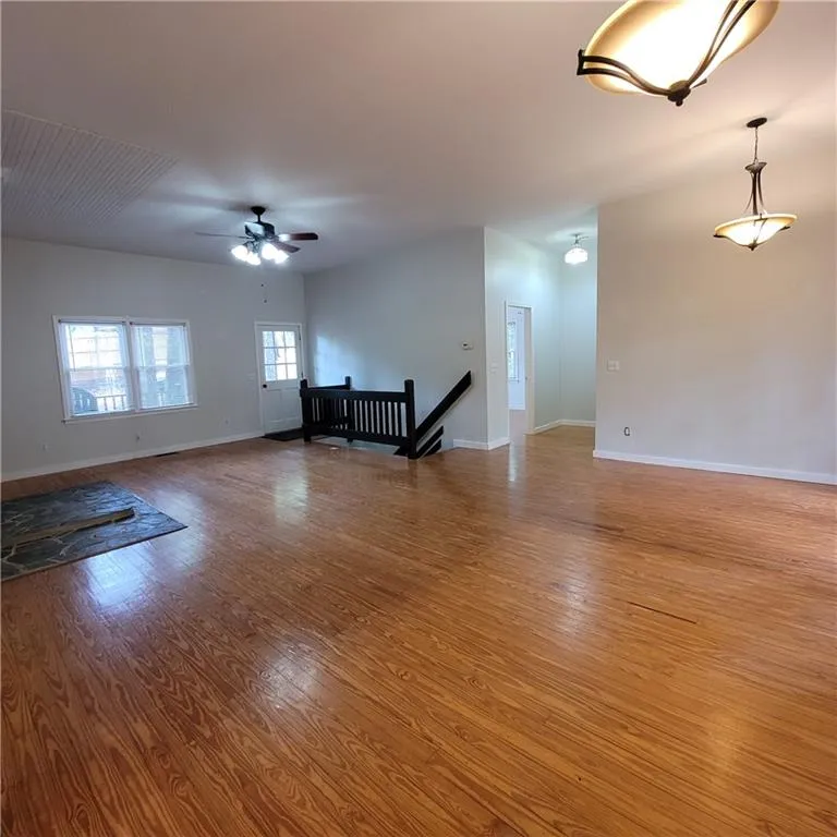 140 Byers Street Waleska, GA 30183