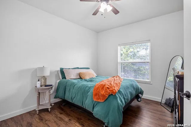 129 JASPER LN Kerrville, TX 78028