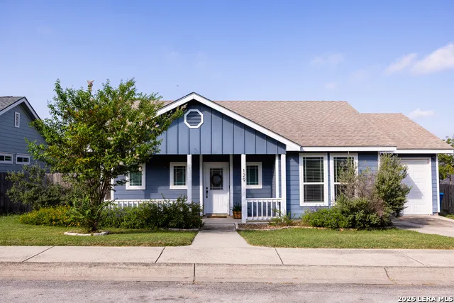 129 JASPER LN Kerrville, TX 78028