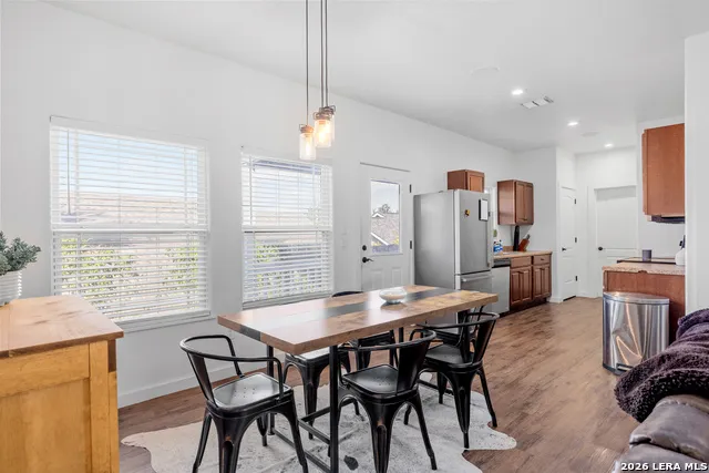 129 JASPER LN Kerrville, TX 78028