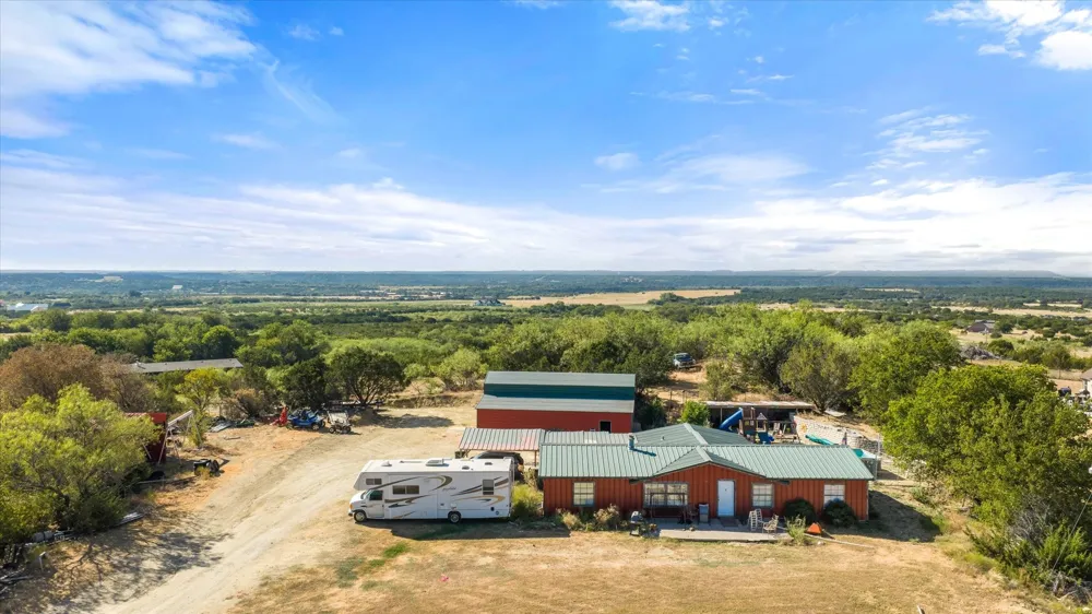 12509 County Road 1131 Road Godley, TX 76044