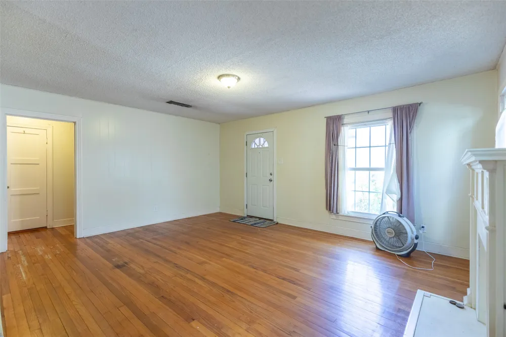 909 Grand Avenue Abilene, TX 79605