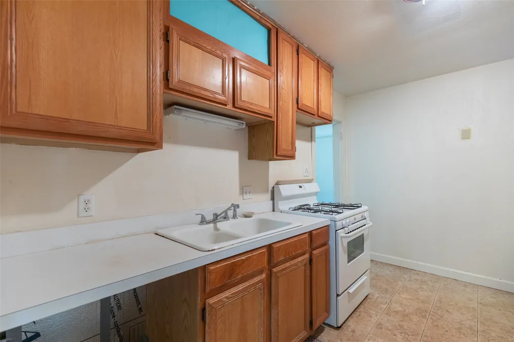 909 Grand Avenue Abilene, TX 79605