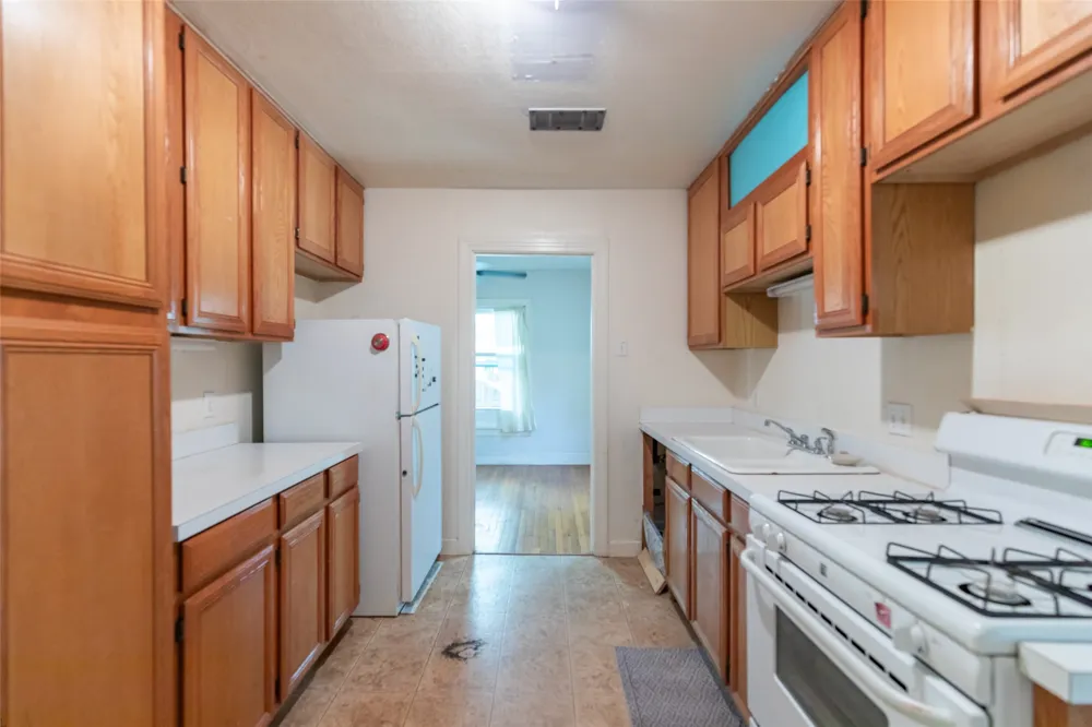 909 Grand Avenue Abilene, TX 79605
