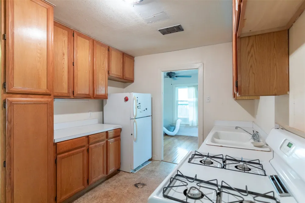 909 Grand Avenue Abilene, TX 79605