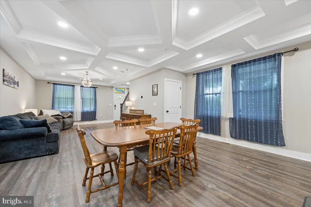 1218 W NORTHERN PARKWAY Baltimore, MD 21209