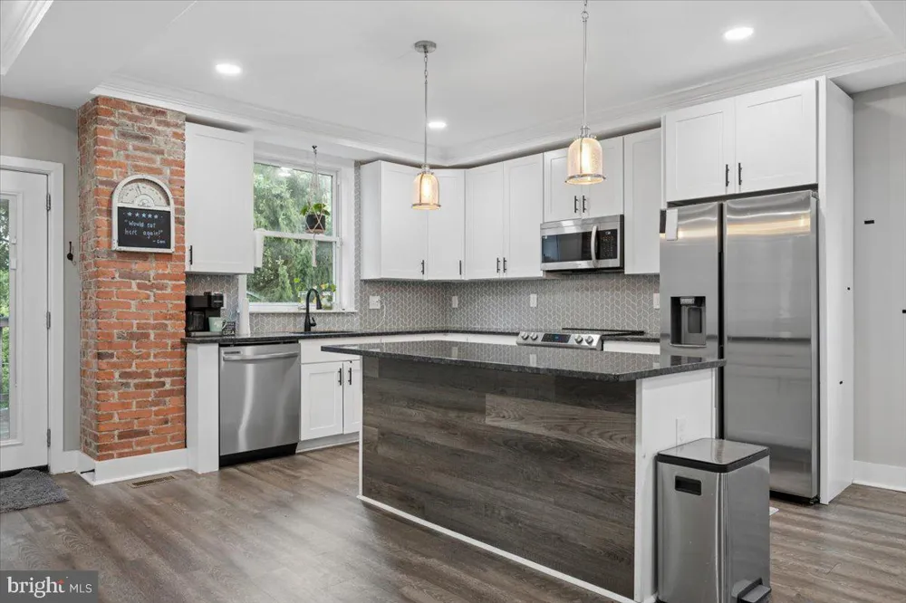 1218 W NORTHERN PARKWAY Baltimore, MD 21209
