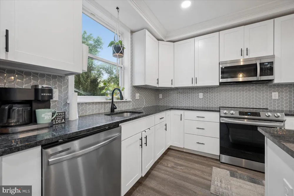 1218 W NORTHERN PARKWAY Baltimore, MD 21209
