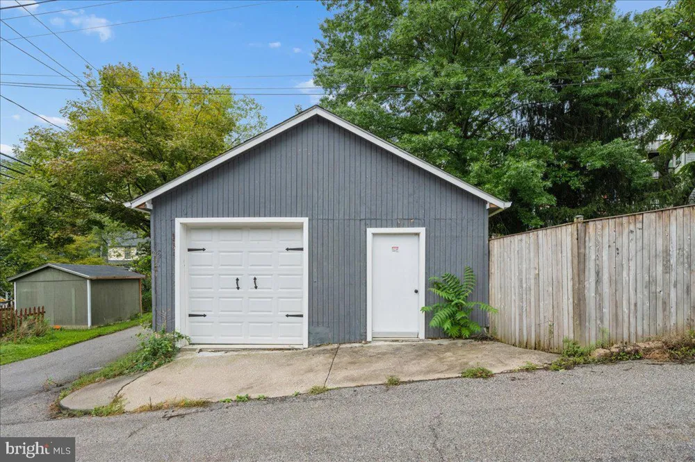 1218 W NORTHERN PARKWAY Baltimore, MD 21209