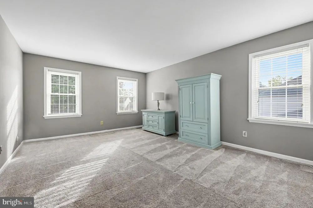 1870 MEREDITH LANE Blue Bell, PA 19422