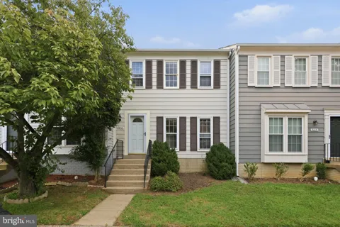 8013 DAYSPRING COURT