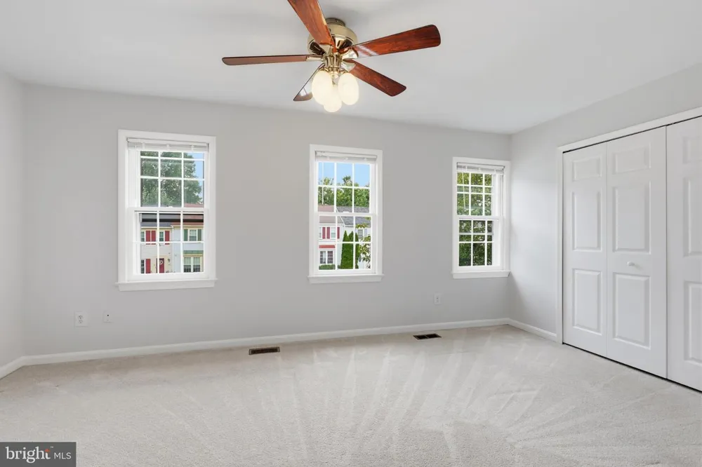 8013 DAYSPRING COURT Springfield, VA 22153