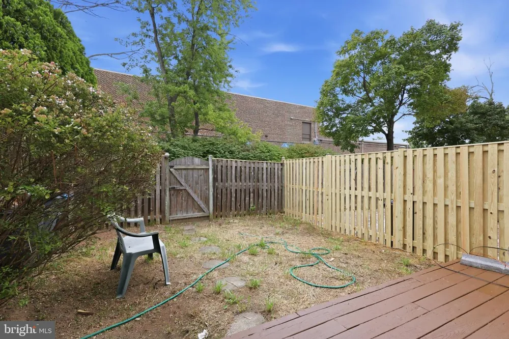 8013 DAYSPRING COURT Springfield, VA 22153