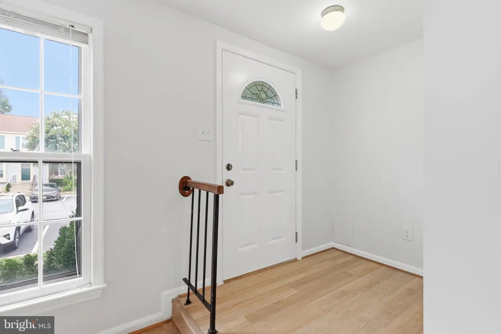 8013 DAYSPRING COURT Springfield, VA 22153