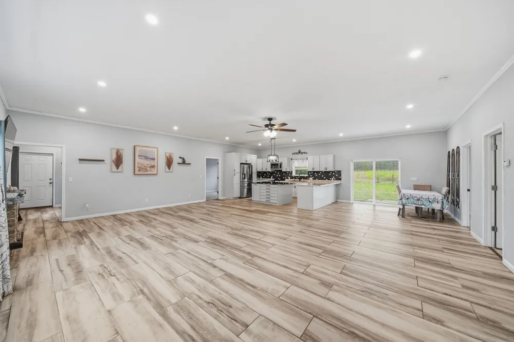 6474 Kennedy Road Munith, MI 49259
