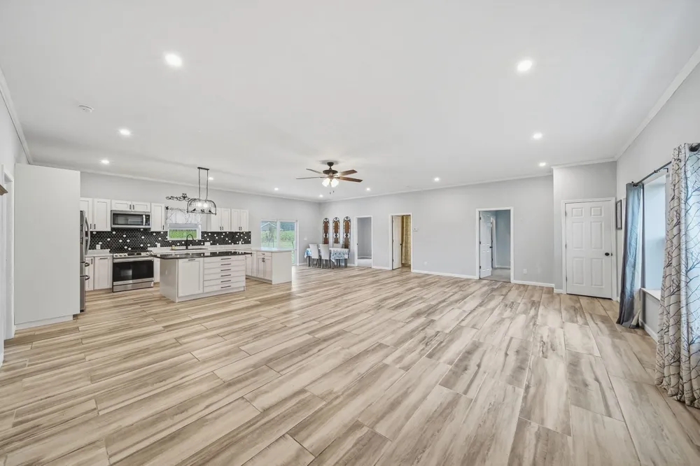 6474 Kennedy Road Munith, MI 49259